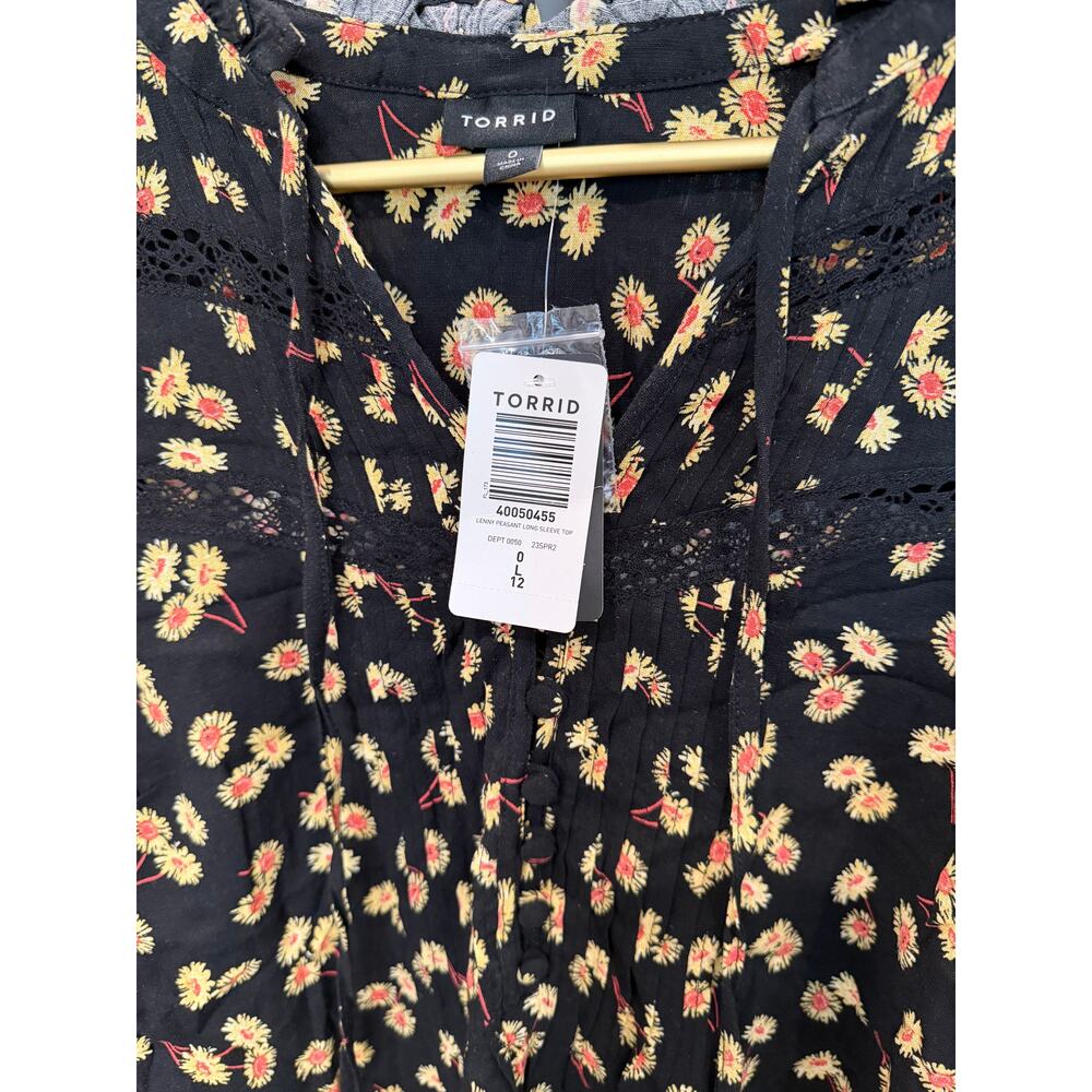 Torrid Lenny Black Floral Peasant Long Sleeve Blouse NWT L - Picture 4 of 8
